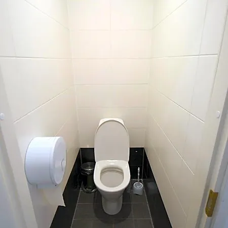 Albergue The Monks Bunk & Bar
