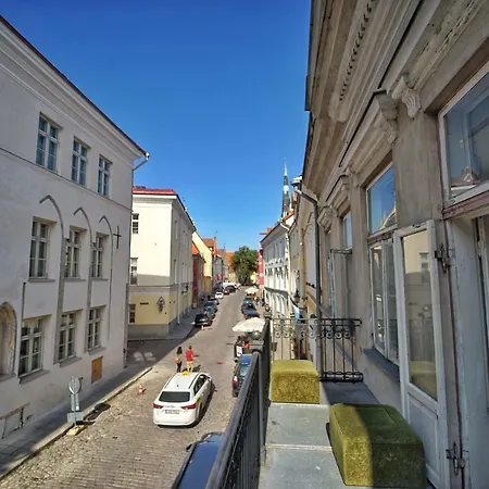 Hostel The Monks Bunk & Bar Tallin