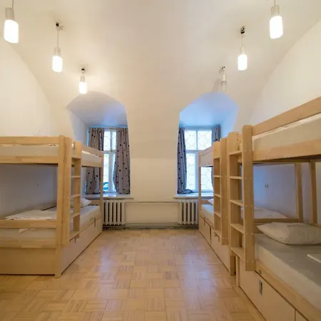 Hostel The Monks Bunk & Bar *